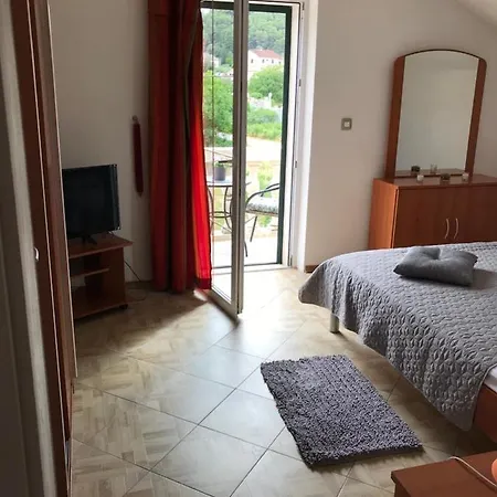 Renata
