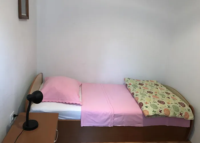 雷娜塔公寓式酒店 公寓 *